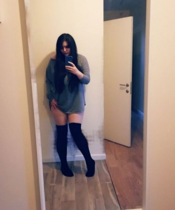 Любовь, 24 года, 4 размер груди